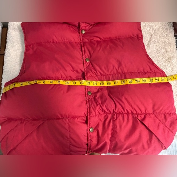 L.L. Bean Men’s Red Puffy Goose Down Vest Size Large - Picture 4 of 5